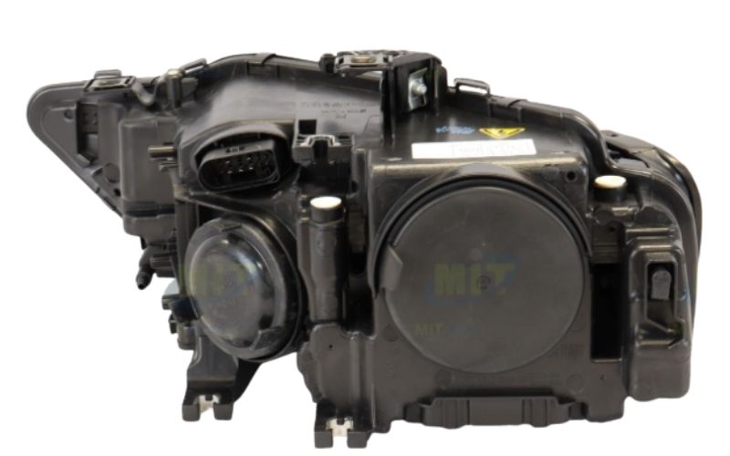 A4 B8 Headlamp + Motor (Electrical) HID + LED - Right 2012-2016