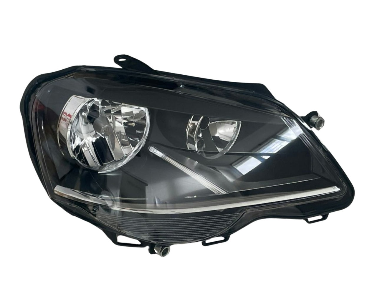 Polo Vivo 1 HeadLamp Manual - Right (2014-2018)
