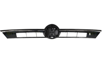 Polo 8 Grille + Chrome Moulding (Open Vent - Automatic Transmission) 2022-